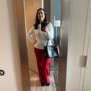 Meet your Posher Annie - It’s me, hi, I’m the shopper, it’s me